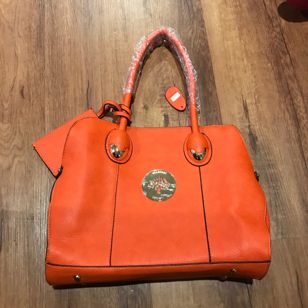 BRAND NEW bag!